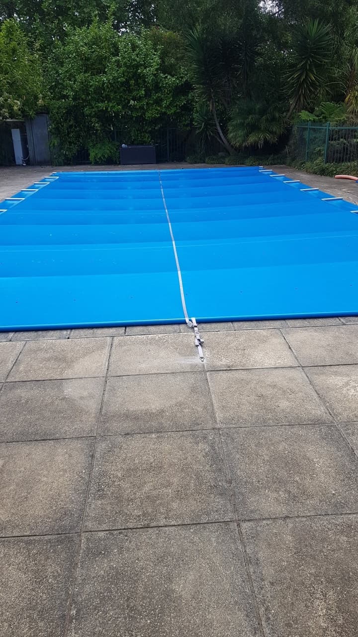 Bar Cover